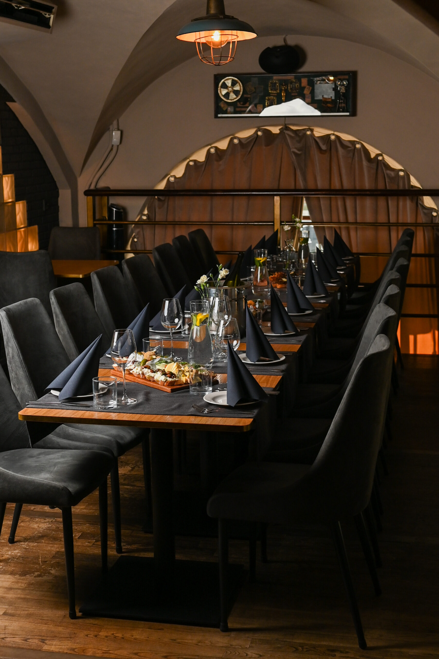 Pod Papugami kusi smakiem – zajrzyj na nasze stoisko!